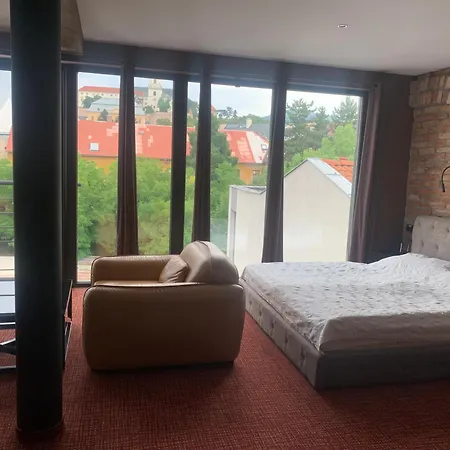 Alexander's 4* Nitra